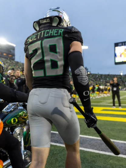 Bryce Boettcher LB.png